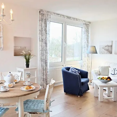 Albatros Apartment *
